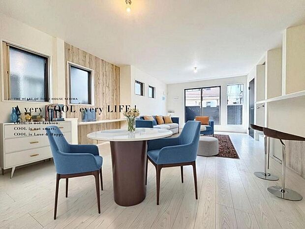 【配置してある家具や小物はCGによるイメージです。】【Livingroom】リビング