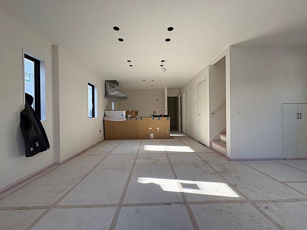 【Under Construction】建設中【Livingroom】リビング