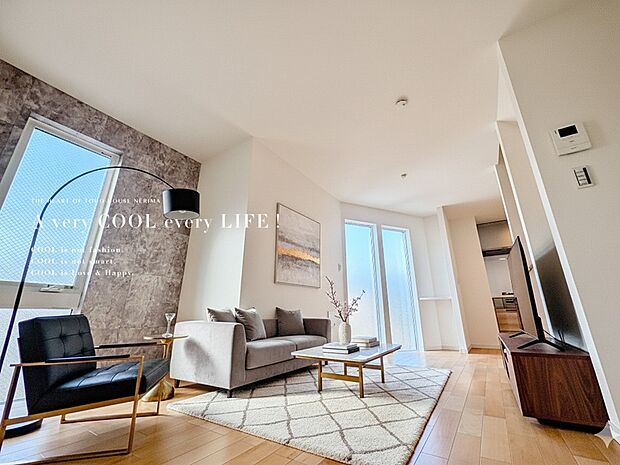 【配置してある家具や小物はCGによるイメージです。】【Livingroom】リビングルーム