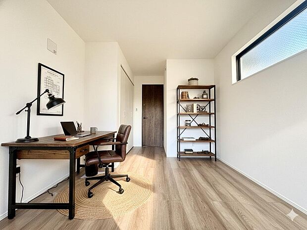 【配置してある家具や小物はCGによるイメージです。】【Bedroom】居室