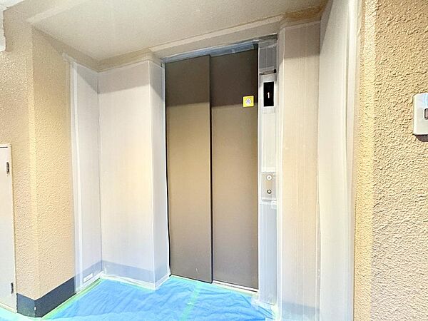 エレベーター