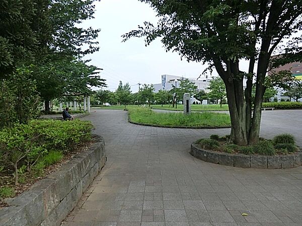 竹間沢東公園まで約763m