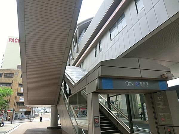 豊洲駅まで約1353m