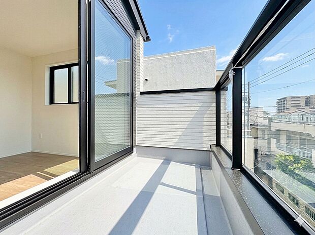 【Balcony】バルコニー