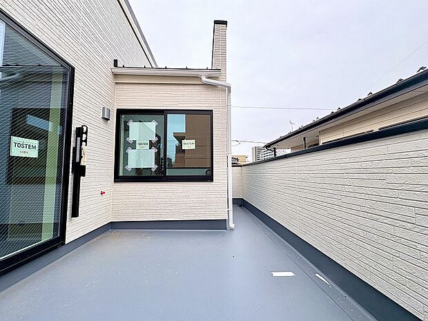 【Balcony】バルコニー