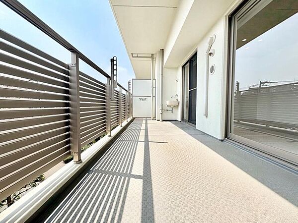 【Balcony】バルコニー