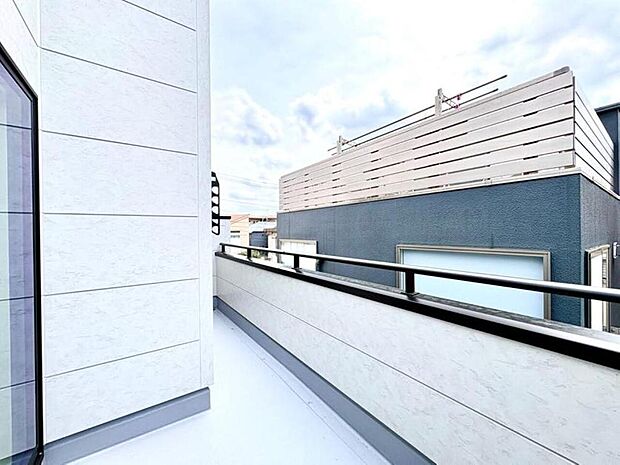 【Balcony】バルコニー