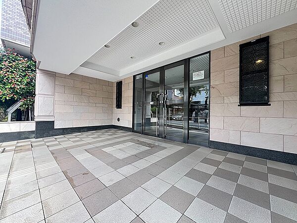 【Entrance】エントランス