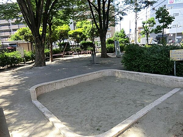 あいおい児童遊園まで約402m