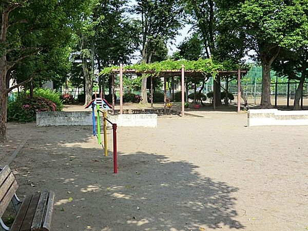 上石神井東公園まで約353m