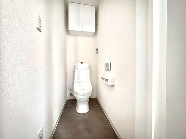 トイレを拡大表示