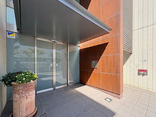 【Entrance】エントランス