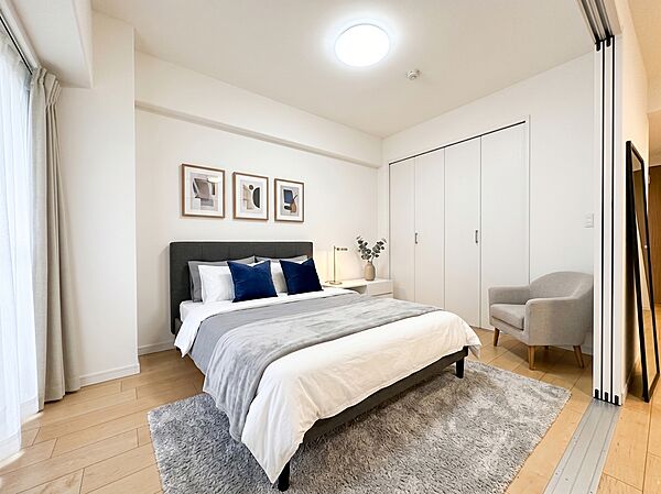 【配置してある家具や小物はCGによるイメージです】【Bedroom】居室