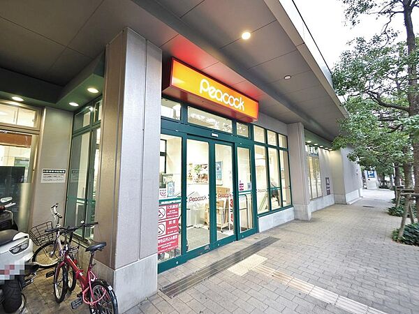 ピーコックストア三軒茶屋の杜店まで約109m