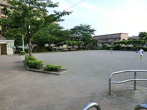 南の風公園まで約386m