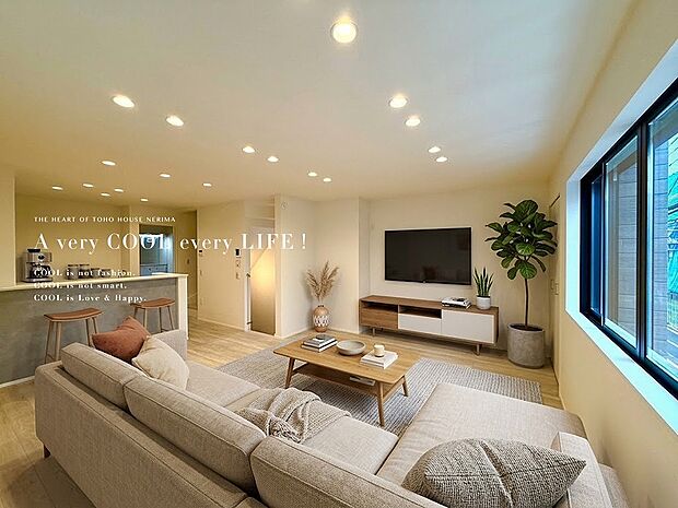 【配置してある家具や小物はCGによるイメージです。】【Livingroom】リビングルーム