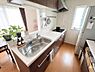 キッチン：【画像処理技術で家具を消し、空室イメージを再現しています】【Kitchen】キッチン
