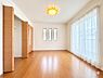 寝室：【画像処理技術で家具を消し、空室イメージを再現しています】【Bedroom】居室
