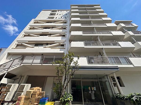 「AI加工により、空を晴天にしております」【Exterior】外観