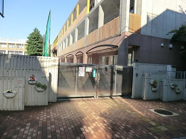豊島区立西池袋中学校まで約1138m