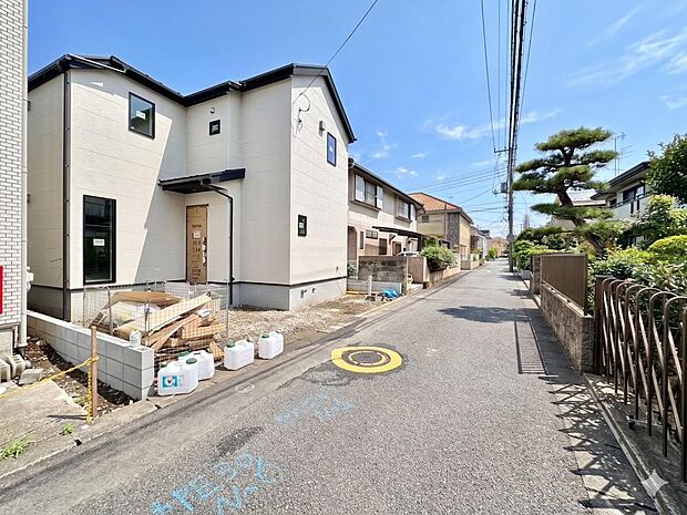 【街に溶け合う美しい景観をCG加工により空を晴天にしています】【Exterior】外観