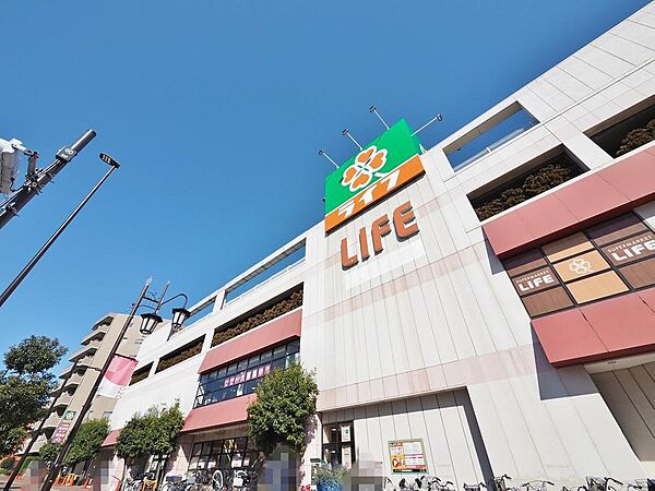 ライフ千川駅前店まで約313m
