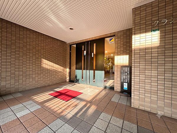 【Entrance】エントランス