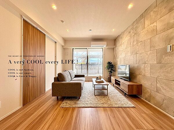 【配置してある家具や小物はCGによるイメージです】 【Livingroom】リビング
