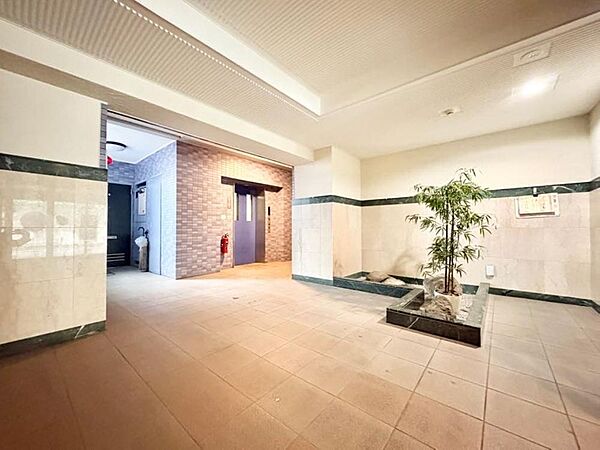 【Entrance】エントランス