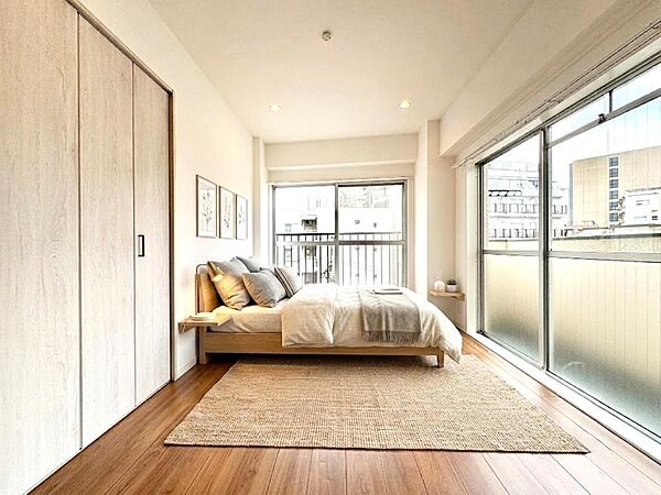 【配置してある家具や小物はCGによるイメージです。】【Bedroom】居室