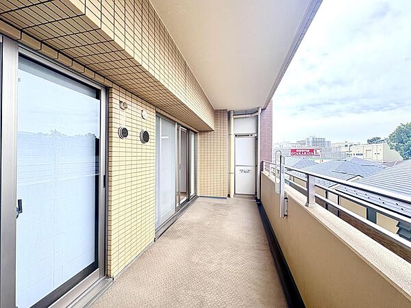 【Balcony】バルコニー