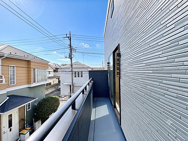 【CG加工により空を晴天にしています】【Balcony】バルコニー
