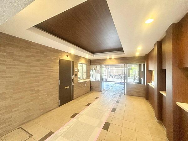 【Entrance】エントランス