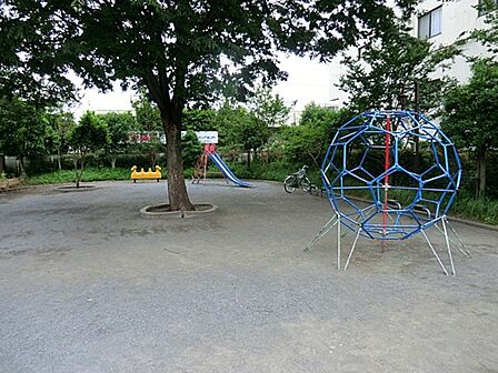 駒込西公園まで約491m