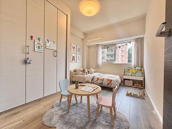 【配置してある家具や小物はCGによるイメージです】【Bedroom】居室
