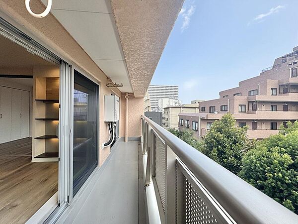 【Balcony】バルコニー
