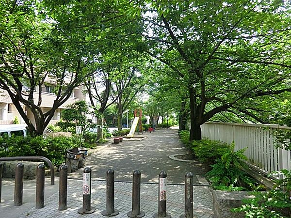神田上水公園まで約263m