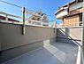 バルコニー：【街に溶け合う美しい景観をCG加工により空を晴天にしています】【Balcony】バルコニー