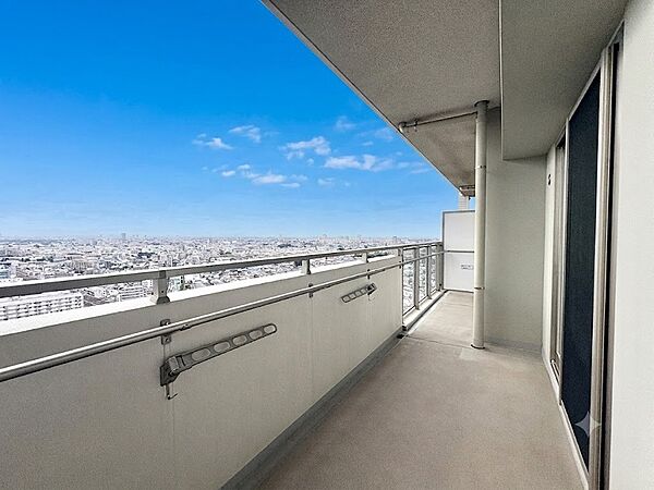 「AI加工により、空を晴天にしております」【Balcony】バルコニー