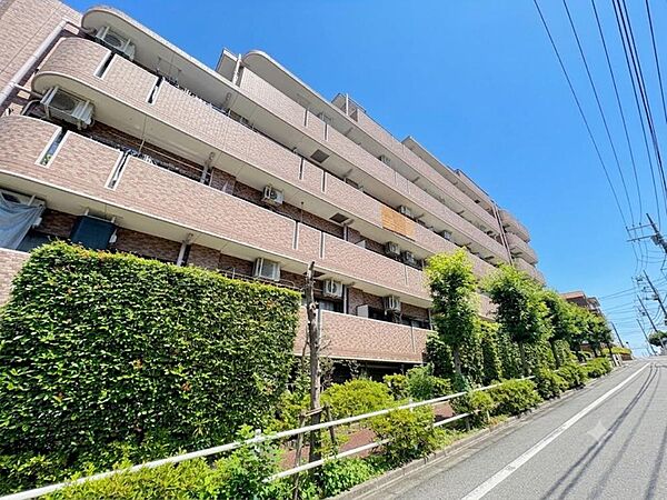 【CG加工により空を晴天にしています】【Exterior】外観