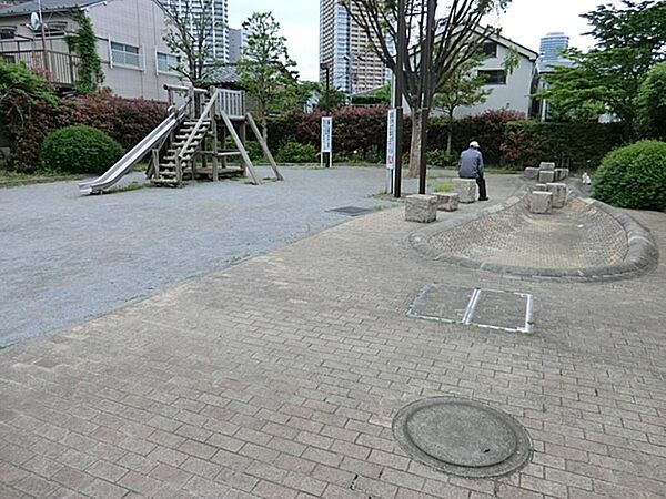 日之出町第二公園まで約260m