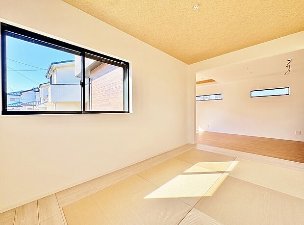 【Japanese-style room】和室
