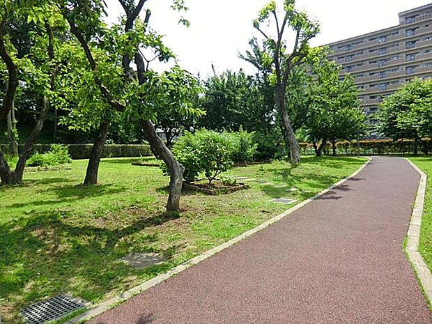 柊塚古墳歴史広場まで約1099m