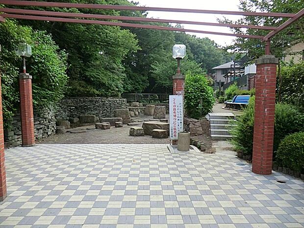 水久保公園まで約1169m