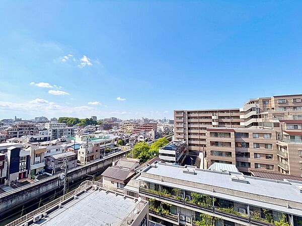 周辺を拡大表示