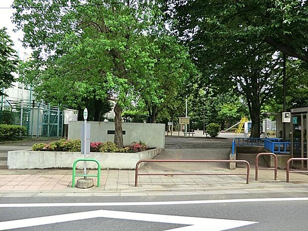 はやいち公園まで約617m