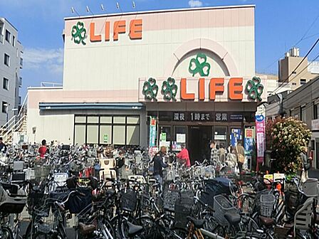ライフ中野駅前店まで約524m