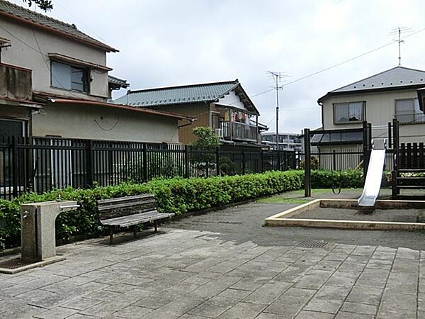 二塚公園まで約595m