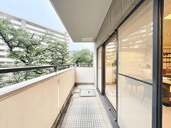 【Balcony】バルコニー