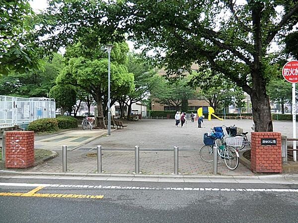 新田口公園まで約383m